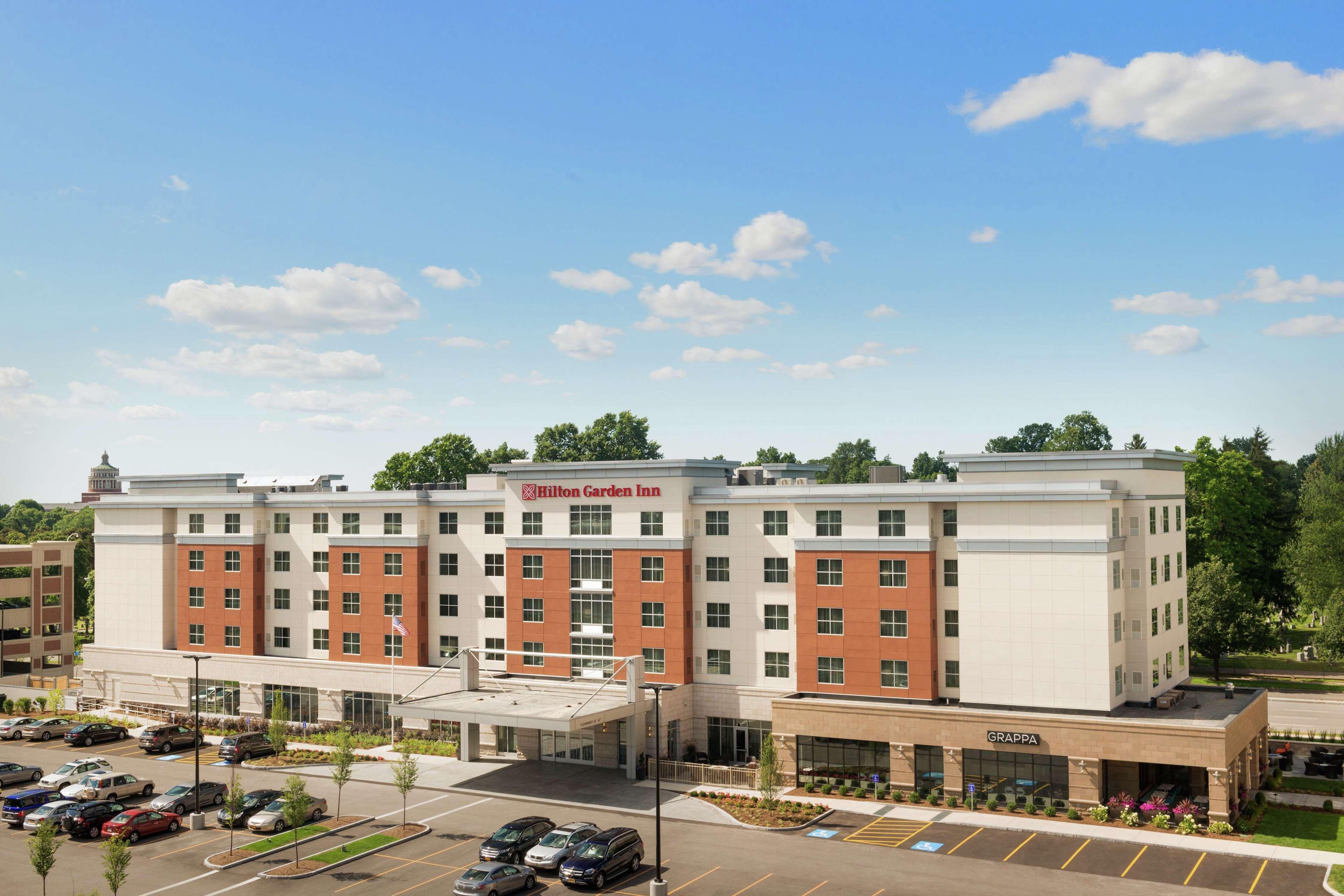 Hilton Garden Inn Rochester - University & Medical Center Exterior foto